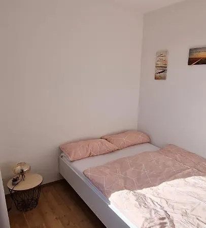 Moderne Wohlfuehlferienwohnung In * Hildburghausen