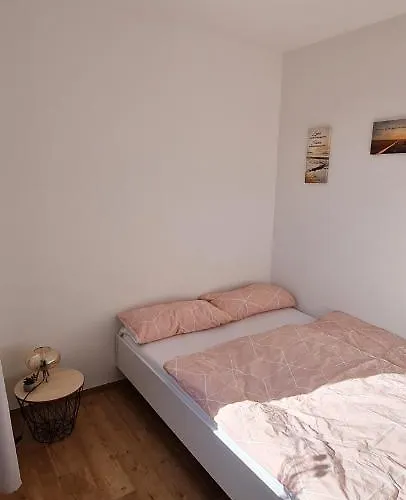 Moderne Wohlfuehlferienwohnung In * Hildburghausen